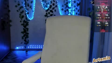 Artemis  my pvt is open and lovense is active  online show from June 2026 05:51:01 PM