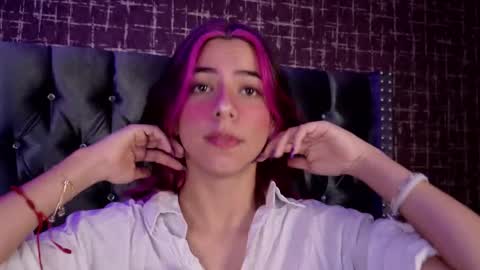 artemisablake online show from October 2025 05:13:02 PM