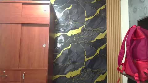 arthur1718 online show from April 2026 02:14:01 AM