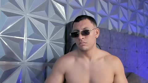 Snapshot of arthur_mason chatting on June 2026 01:24:02 PM Arthur online show from June 2026 01:24:02 PM
