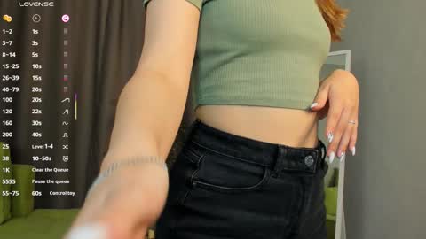 Sara online show from September 2025 07:08:02 PM