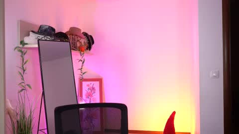 Amalia online show from March 2025 01:37:02 AM