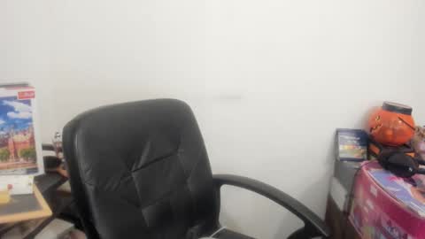 MIA online show from April 2026 08:28:02 AM