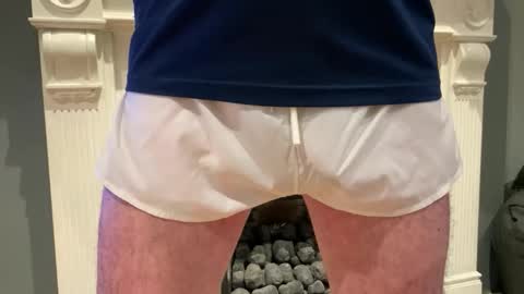 artybee online show from December 2025 11:47:01 AM