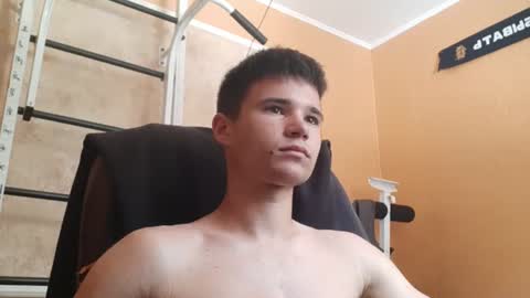 Snapshot of arvyn_ chatting on June 2026 08:23:02 AM Denis online show from June 2026 08:23:02 AM