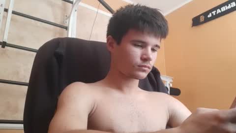 Snapshot of arvyn_ chatting on August 2026 09:23:02 AM Denis online show from August 2026 09:23:02 AM