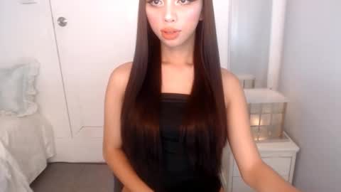 Ariella online show from April 2026 03:02:01 AM