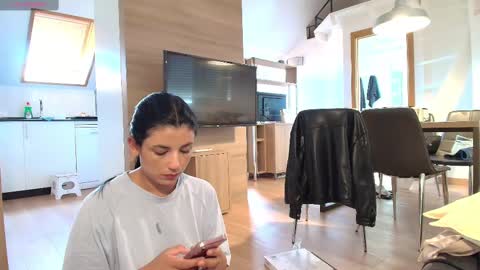 Snapshot of arya_44 chatting on September 2025 03:01:02 PM onlyfansarya 44 online show from September 2025 03:01:02 PM