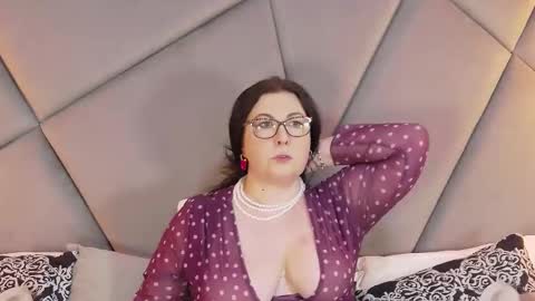 Aryana online show from February 2026 06:33:02 AM