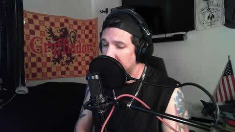 devilPup75 online show from October 2025 01:56:02 PM