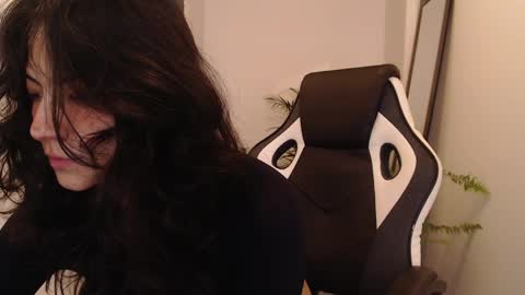 Saray online show from March 2026 12:38:02 PM