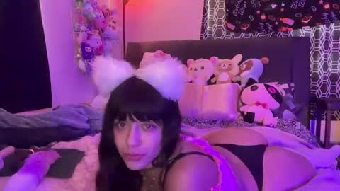 ascendingaura222 online show from February 2026 11:27:02 PM