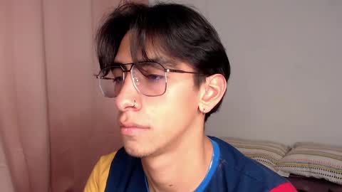 Ash online show from November 2025 12:38:02 AM