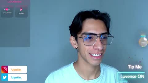 Ash online show from December 2025 02:52:01 AM