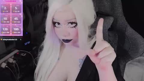 Sasha next stream December 4st  at  0000- 0030 am German time online show from January 2026 11:52:02 PM