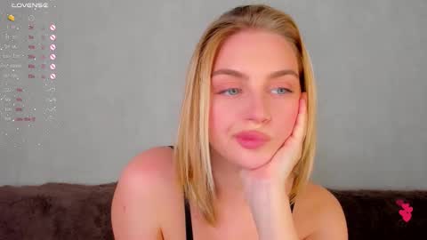 your pretty Ashley online show from October 2025 06:50:02 PM