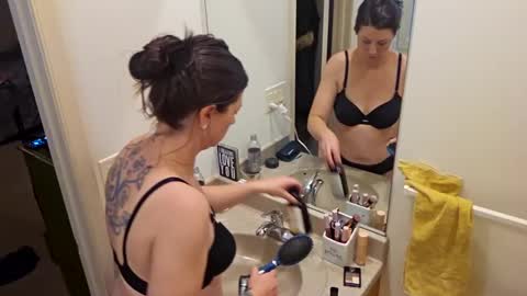 Ashelynn Grey online show from January 2025 02:30:02 AM