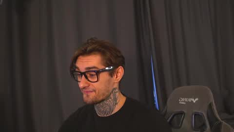 Jerk Machine online show from April 2026 01:28:01 PM