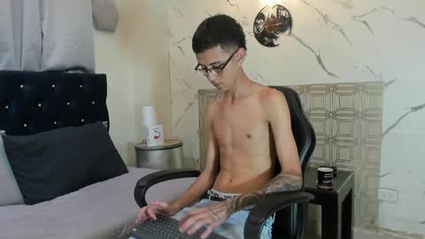   Asher  online show from April 2026 07:48:01 PM