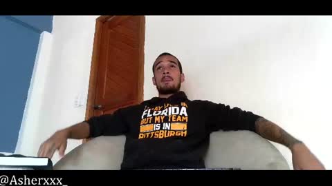 Snapshot of asherxxx_ chatting on August 2026 06:21:01 PM CARIBBEAN DREAM online show from August 2026 06:21:01 PM