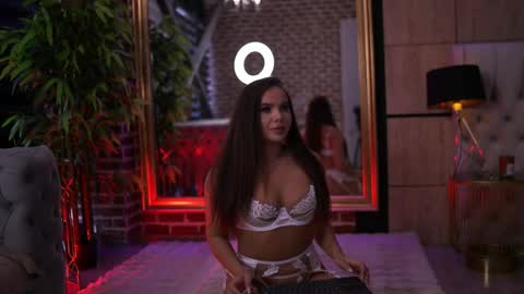 Ashley online show from April 2026 09:37:01 AM