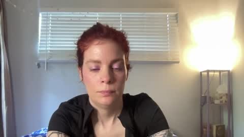 Ashlee online show from April 2026 06:42:01 PM