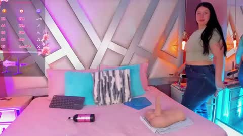 Snapshot of ashleey_bell_ chatting on August 2026 01:27:01 PM Ashley online show from August 2026 01:27:01 PM