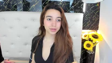 ashley_7777 online show from February 2025 02:59:02 PM