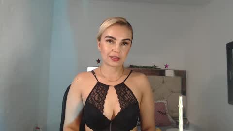 ashley__tylor online show from March 2025 12:42:02 AM