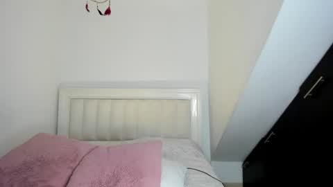 ashley_blair online show from July 2026 07:01:02 PM