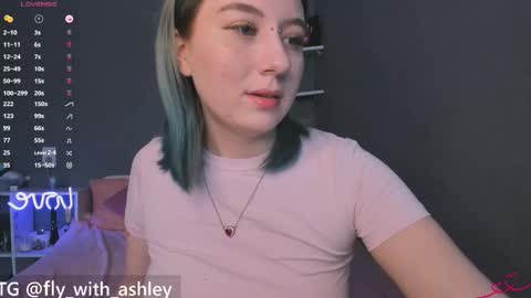 ashley_fly online show from November 2025 05:32:02 AM