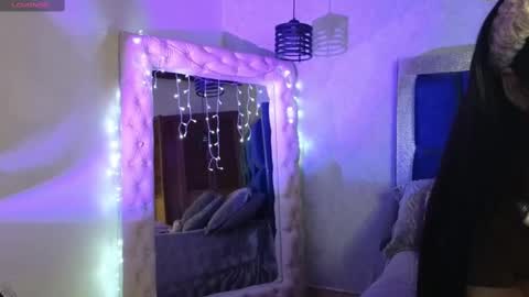 CAMILA online show from October 2025 09:13:02 PM