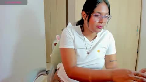 Snapshot of ashleygzles chatting on April 2026 09:10:02 PM Ashley online show from April 2026 09:10:02 PM