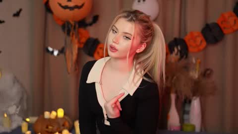 AshleyNiko online show from October 2025 03:35:01 PM