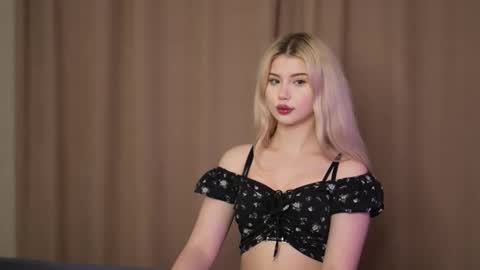 AshleyNiko online show from November 2025 07:08:02 PM