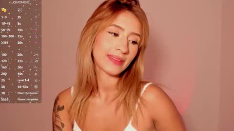 dahiana online show from November 2025 04:44:01 PM