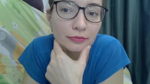 Ashley online show from February 2025 09:15:02 AM