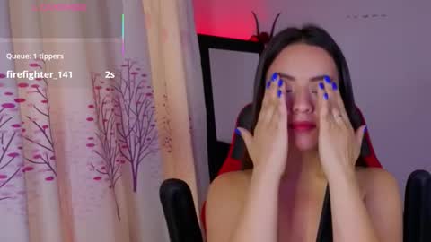 ASHLEY online show from January 2026 03:25:02 PM