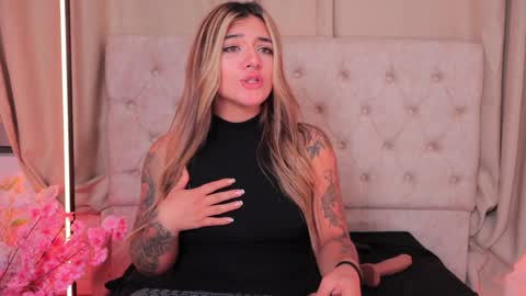 Ashley Lauren online show from January 2025 10:27:02 AM