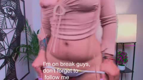 Ashleyy18   online show from June 2026 11:29:02 PM