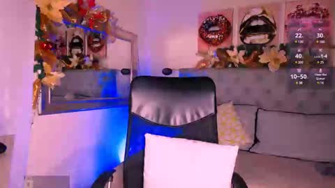 Snapshot of ashlie_dixon1 chatting on December 2024 04:36:01 PM Ashlie  online show from December 2024 04:36:01 PM