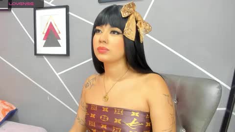 Ashlie online show from January 2025 12:38:01 AM