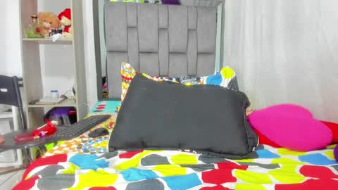 Ashley online show from February 2025 07:34:01 AM