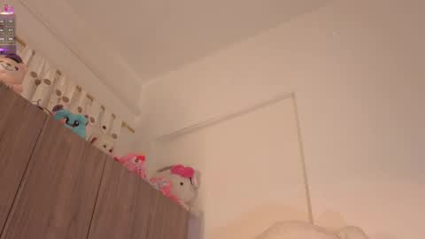 Snapshot of ashlynnlowe_ chatting on June 2026 09:54:02 PM Ash online show from June 2026 09:54:02 PM