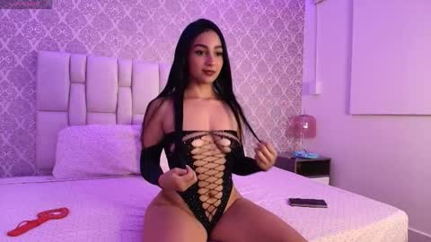Ashly Rouxx online show from April 2026 09:31:02 PM