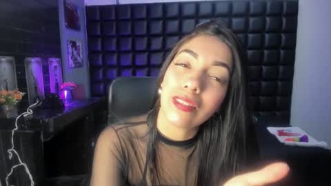 ashlyy sweet  online show from June 2026 03:17:01 PM
