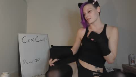 Ash online show from October 2025 11:50:04 PM