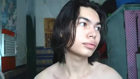 Snapshot of asian_babyboi chatting on May 2026 07:03:01 AM asian_babyboi online show from May 2026 07:03:01 AM