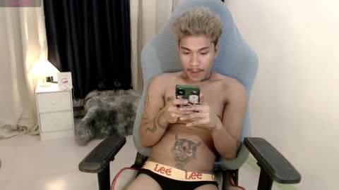 Snapshot of asian_cumsawyer chatting on December 2024 01:14:01 AM bigload CUM take me private show or passwordshow online show from December 2024 01:14:01 AM