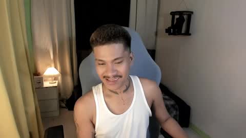 Snapshot of asian_cumsawyer chatting on January 2025 01:36:02 PM bigload CUM take me private show or passwordshow online show from January 2025 01:36:02 PM